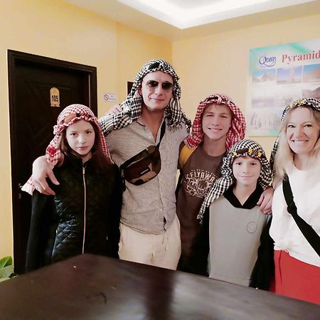 Queen Pyramids View Inn Kafret el-Gabal 외부 사진